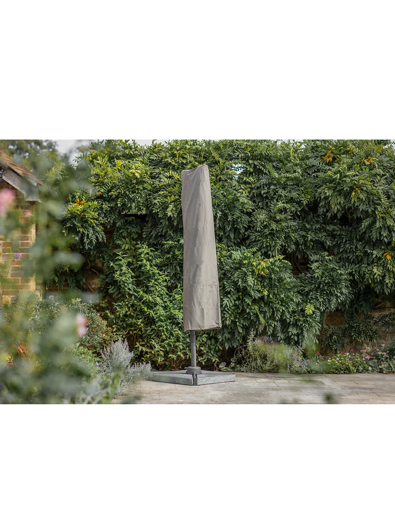 Lichfield Cantilever Garden Parasol Sand - Image 3