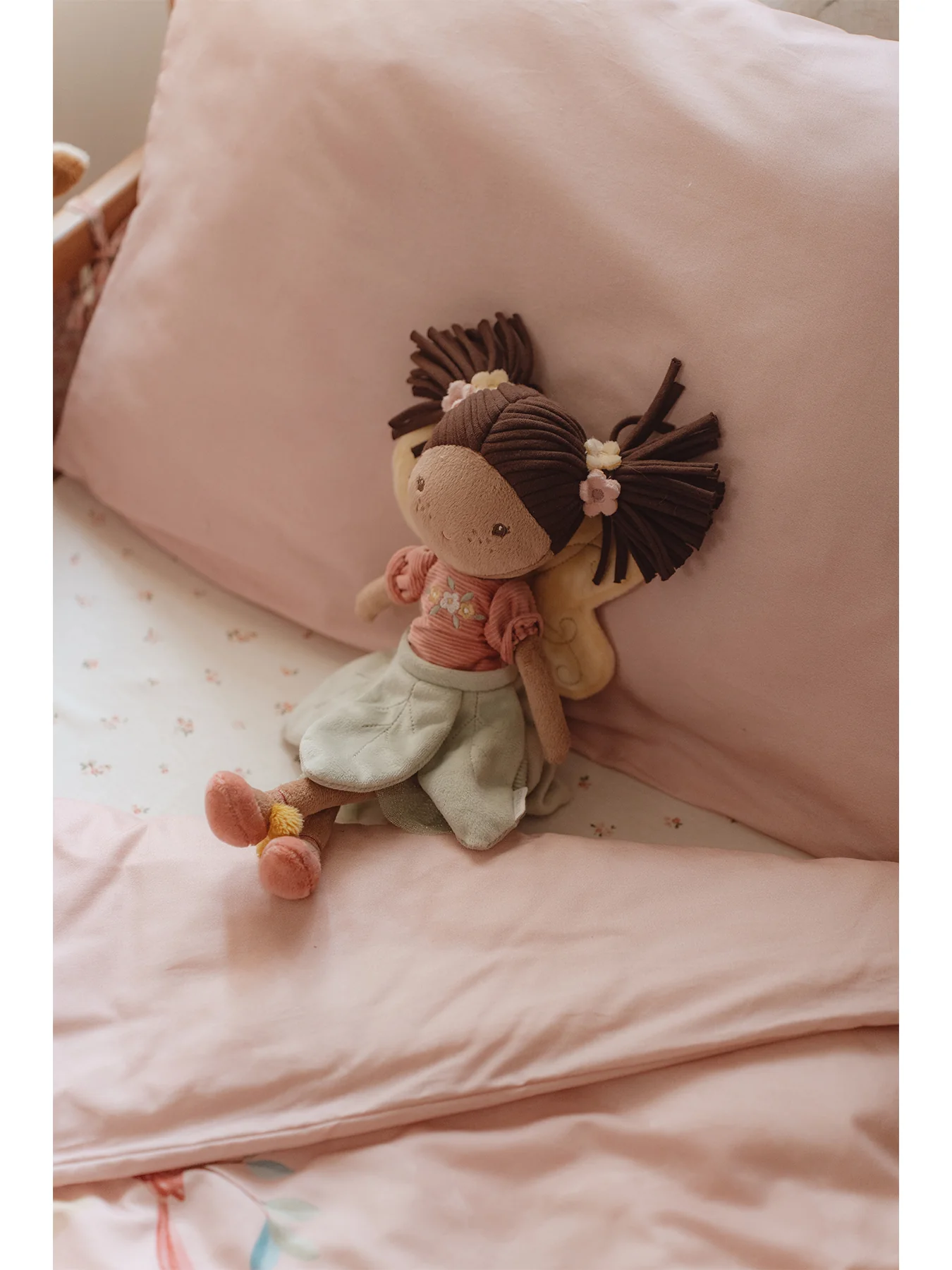 Fairy Evi Cuddle Doll - Image 3
