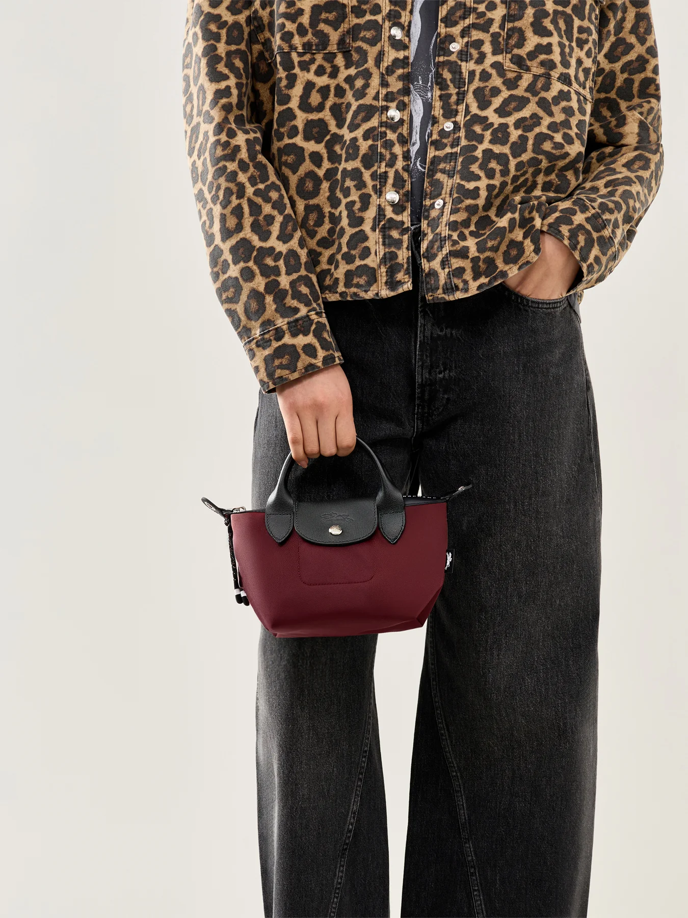 Le Pliage Energy Extra-Small Leather Bag Burgundy - Image 2