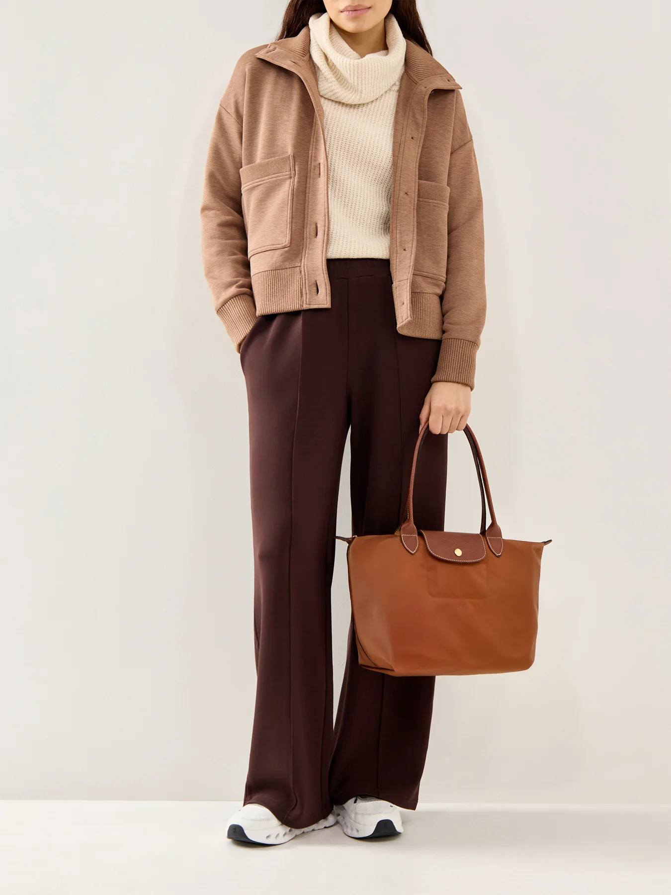 Le Pliage Medium Nylon Tote Bag Cognac - Image 2