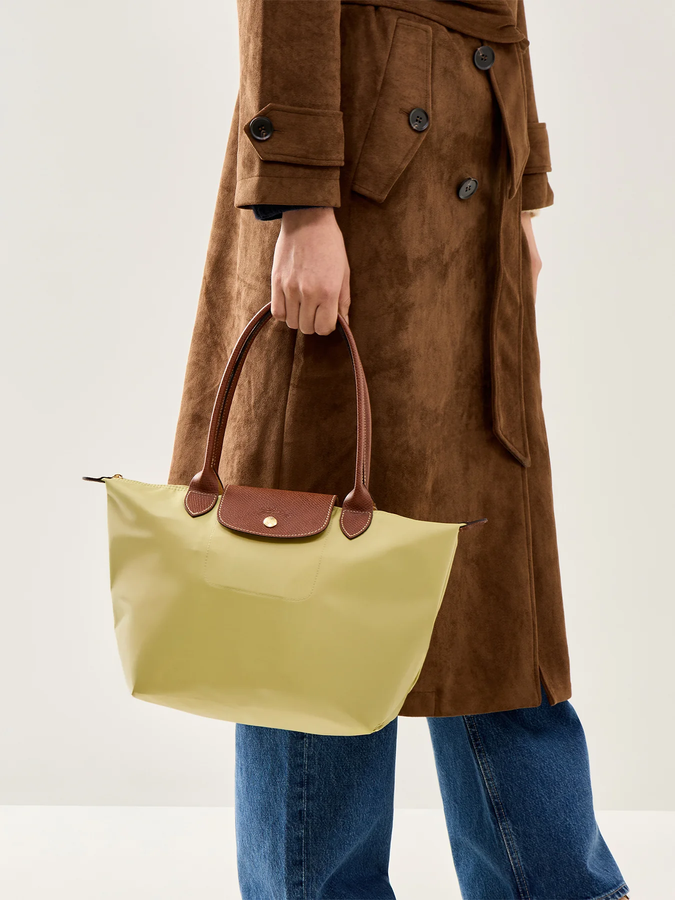 Le Pliage Medium Nylon Tote Bag Pistachio - Image 2