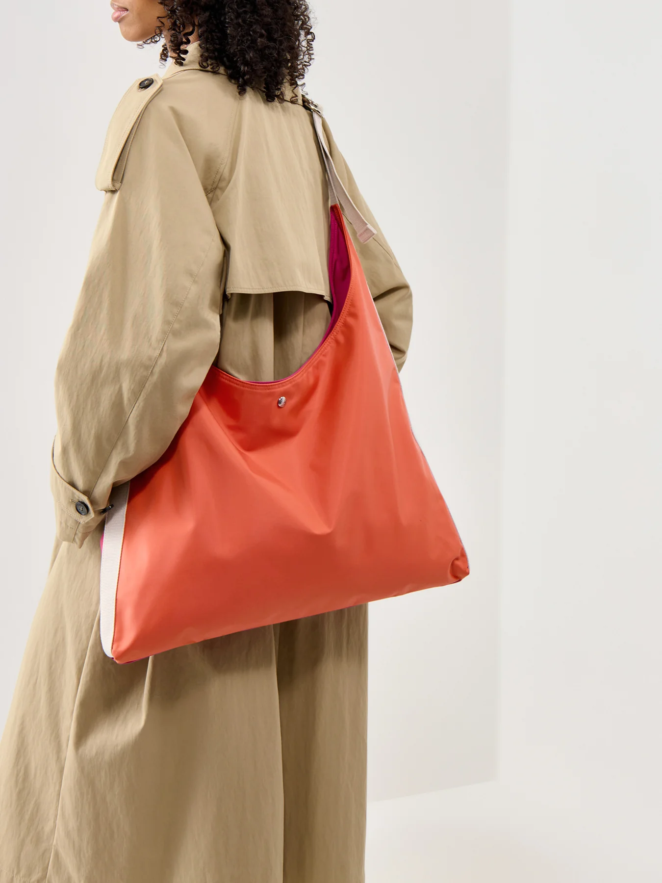 Re-Play Shoulder Bag - Image 2