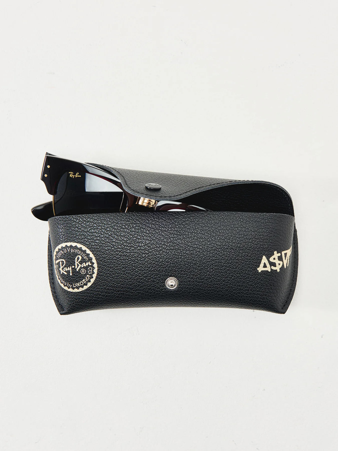 Mega Clubmaster Sunglasses Gold - Image 3