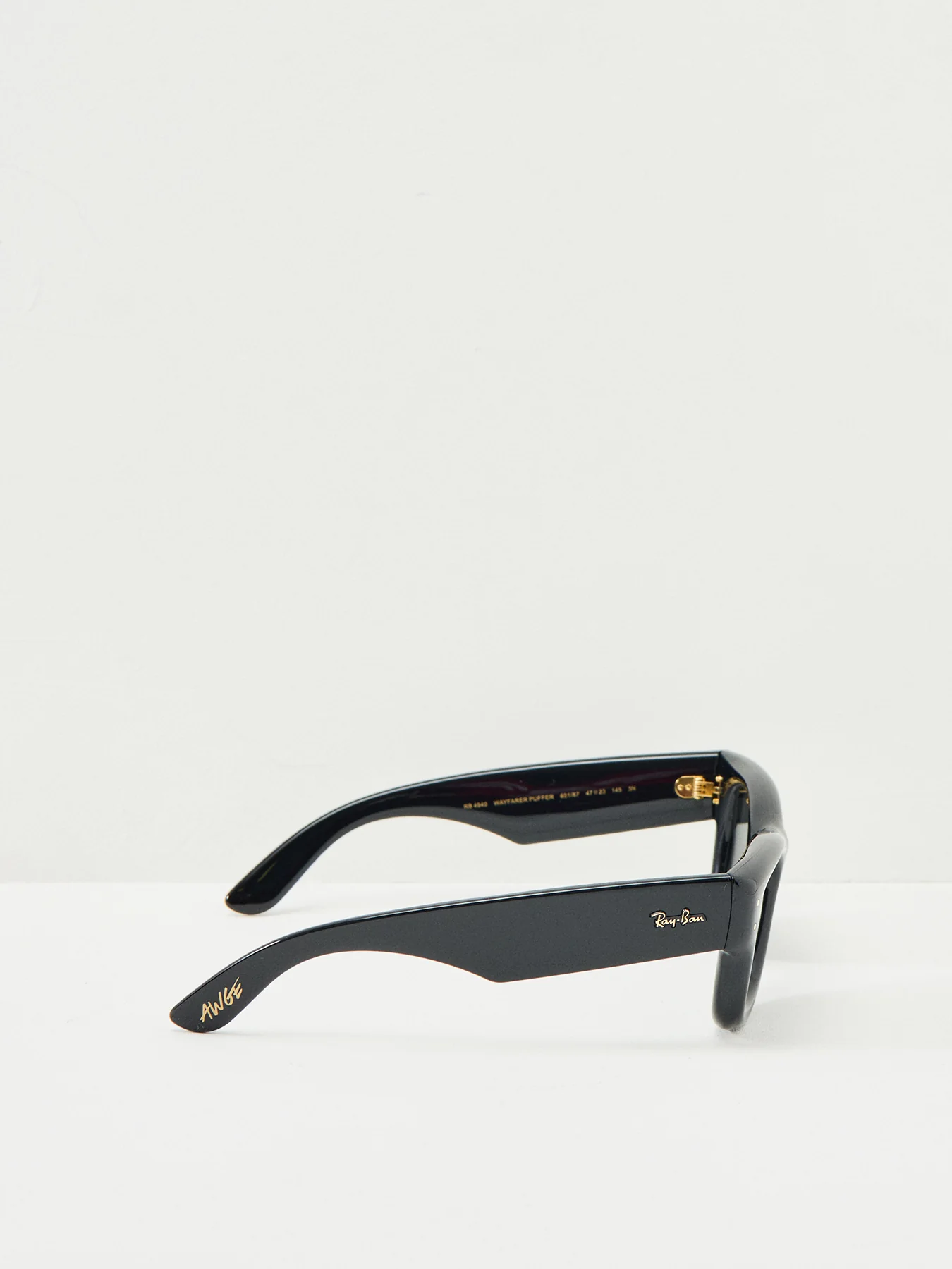 Wayfarer Puffer Sunglasses Black - Image 2