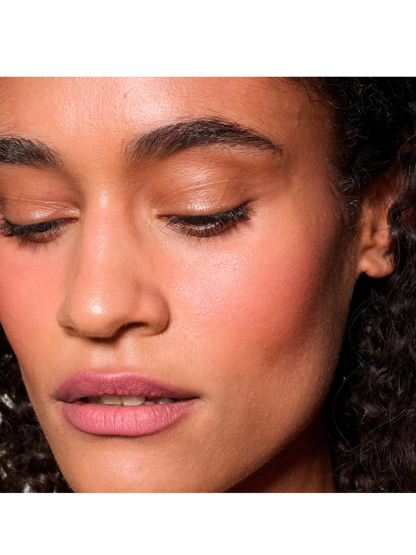 Powder Kiss Lip and Cheek Mousse - Image 144