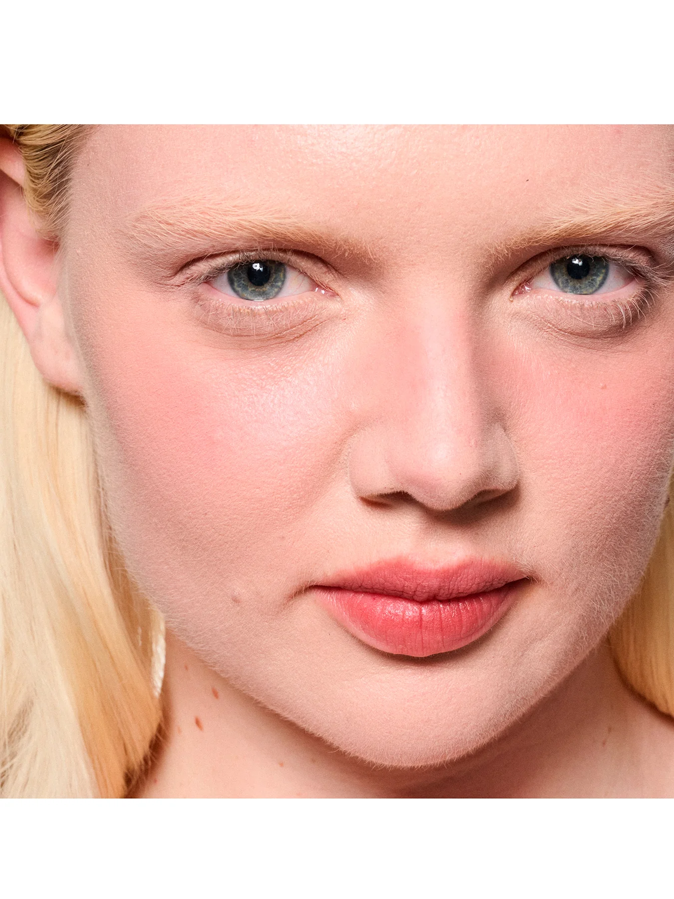 Powder Kiss Lip and Cheek Mousse - Image 24