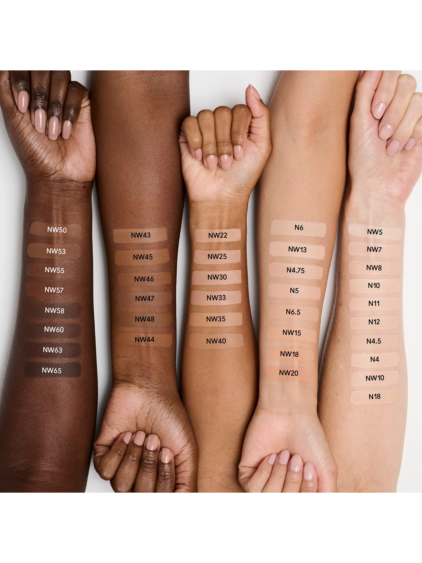 Studio Fix Fluid SPF 15 Foundation 30ml - Image 4