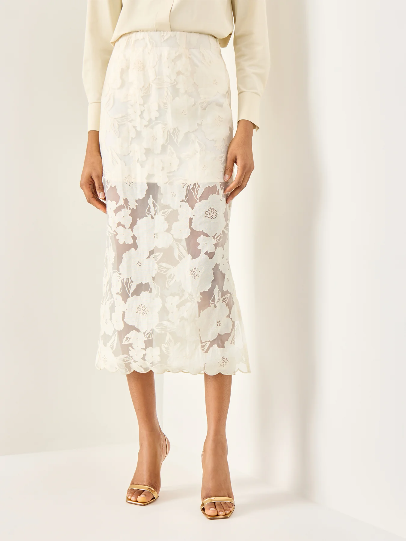Annabelle Lace Midi Skirt - Image 4