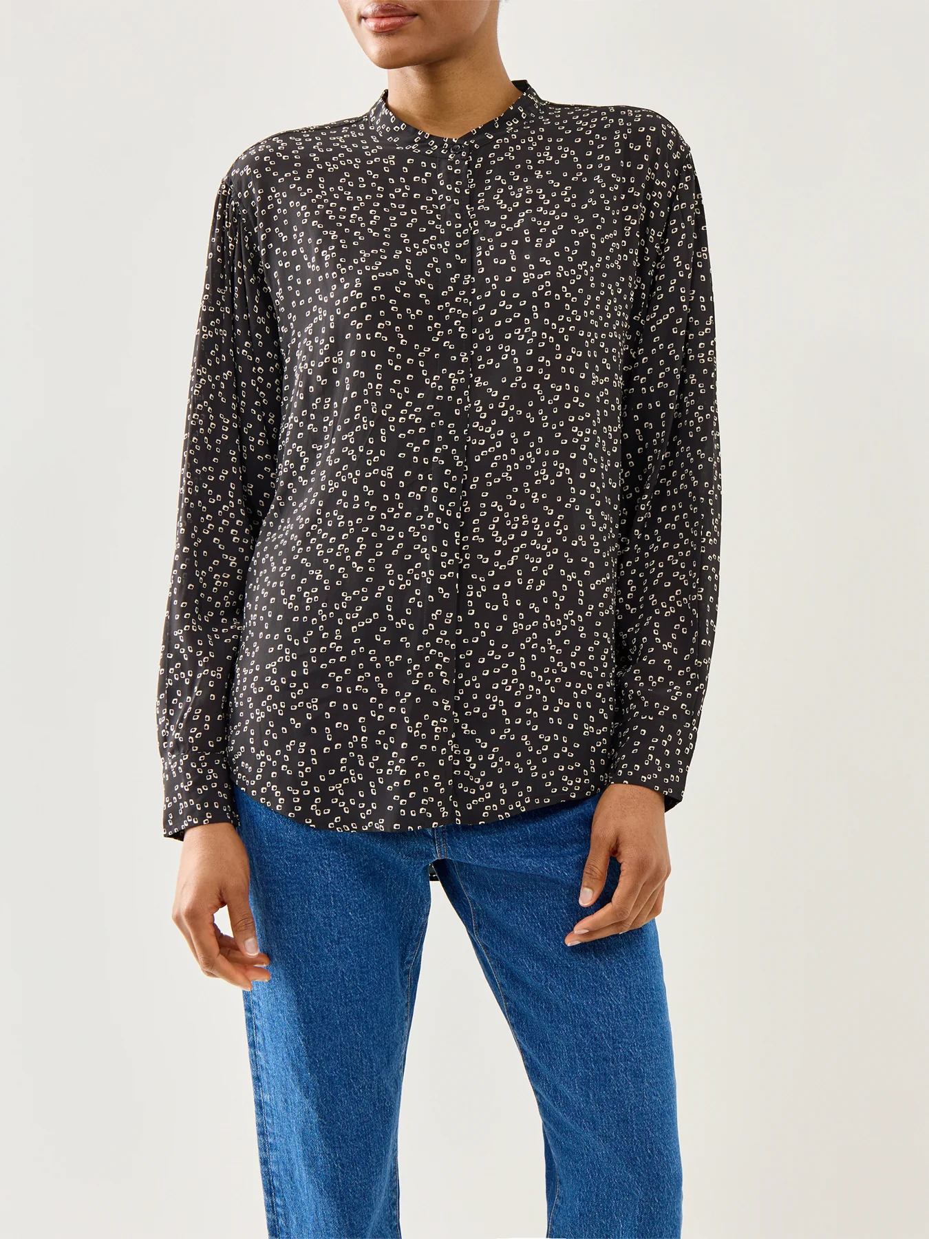 Catchell-Ga Blouse Black - Image 4