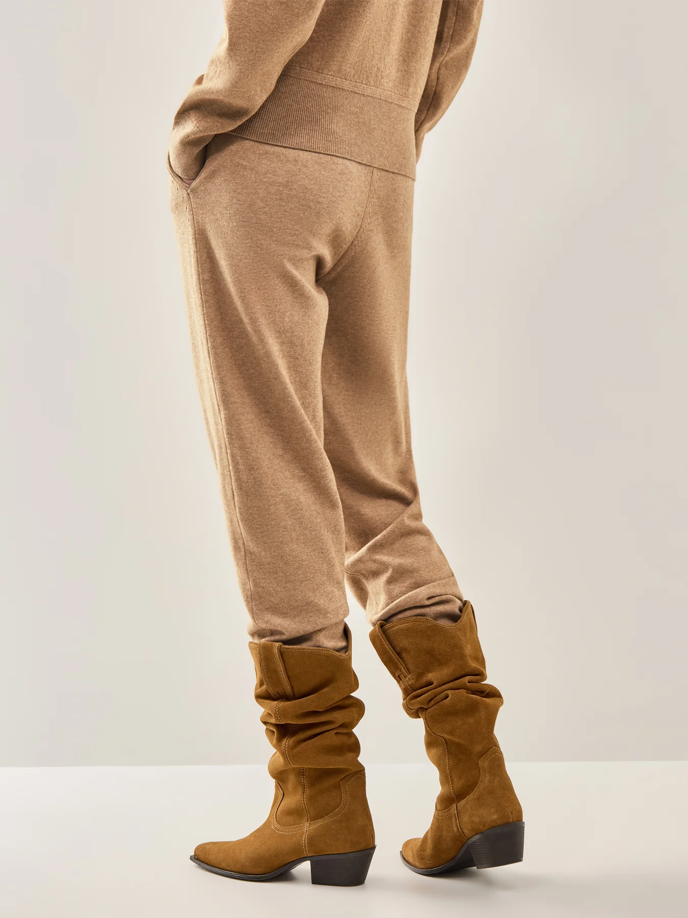 Kira Logo Knitted Sweatpants Grey Marl - Image 5