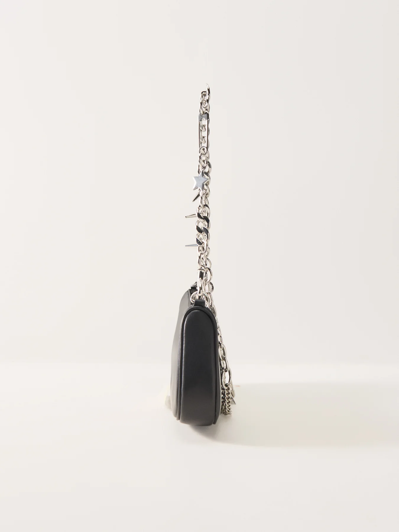 Charm Shoulder Bag Black - Image 4
