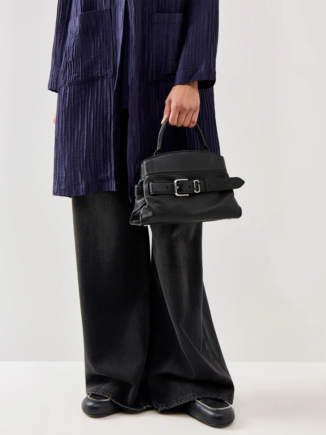 Dakota Small Satchel Bag Black - Image 2