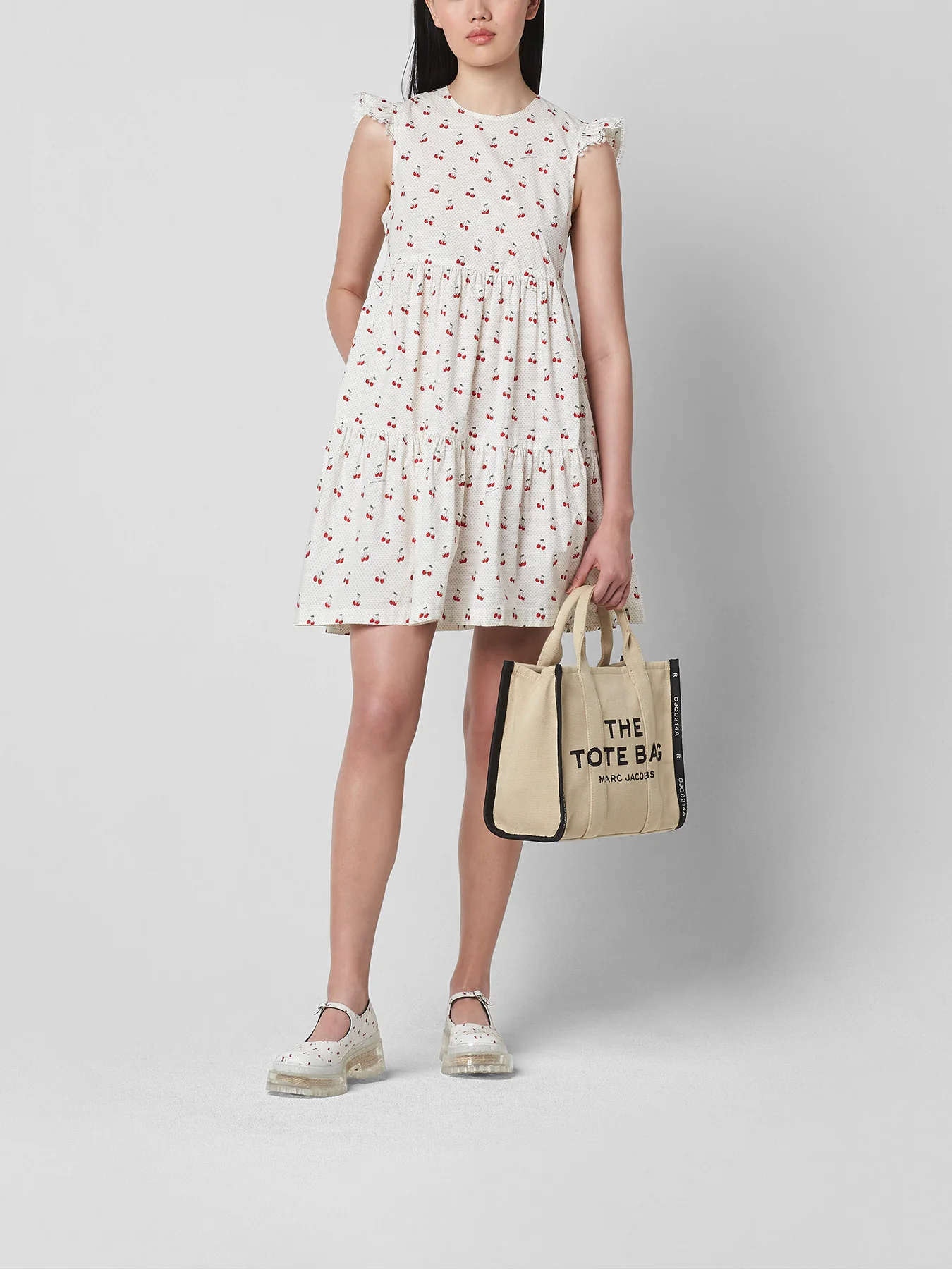 The Jacquard Medium Tote Bag - Image 2