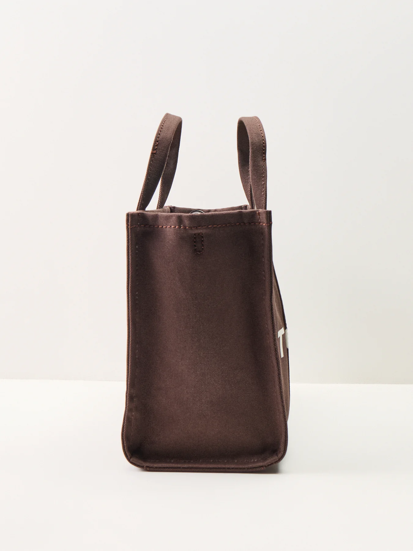 The Medium Tote Bag Brown - Image 4