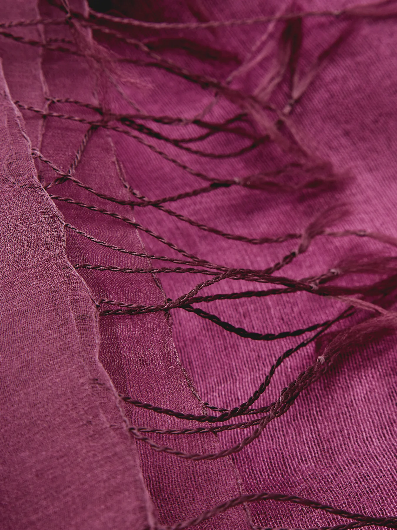 Marella Caco Stole With Fringe Bordeaux - Image 3