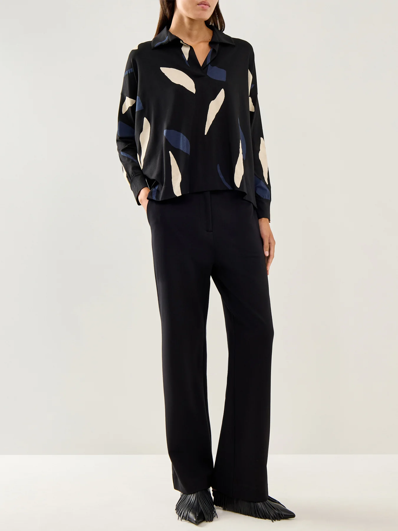 Drika Printed Top Navy Blazer - Image 2