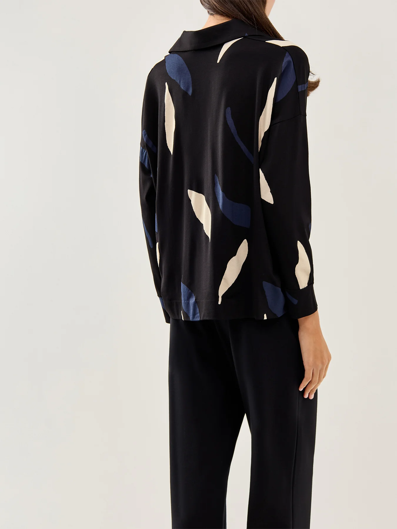 Drika Printed Top Navy Blazer - Image 5