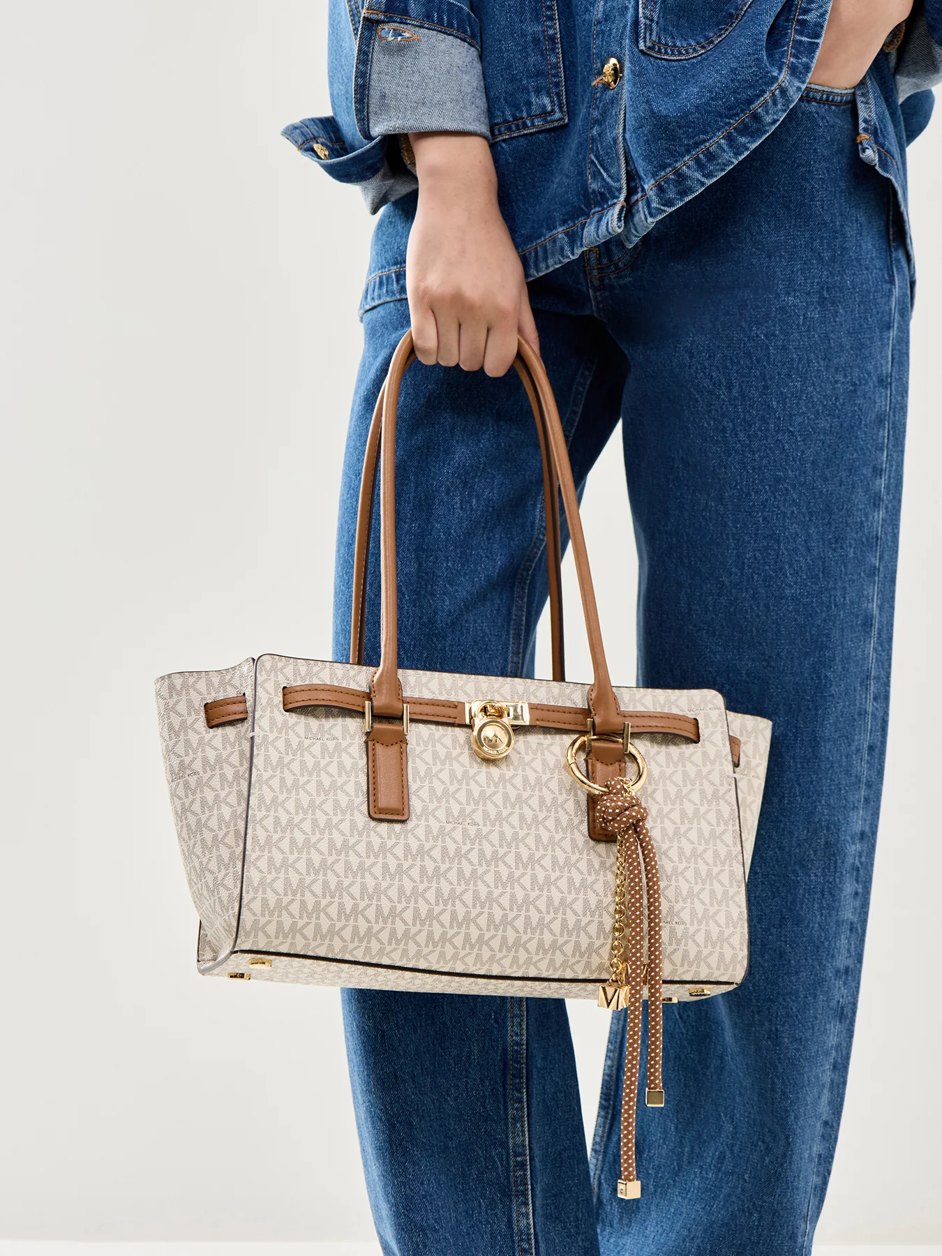 Hamilton Small Shoulder Tote - Image 2