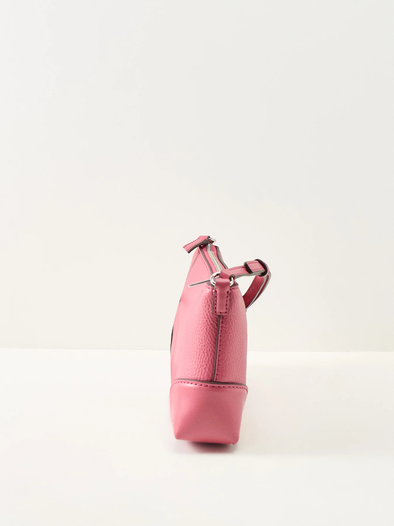 Murphy Small Zip Crossbody Bag Pink - Image 4
