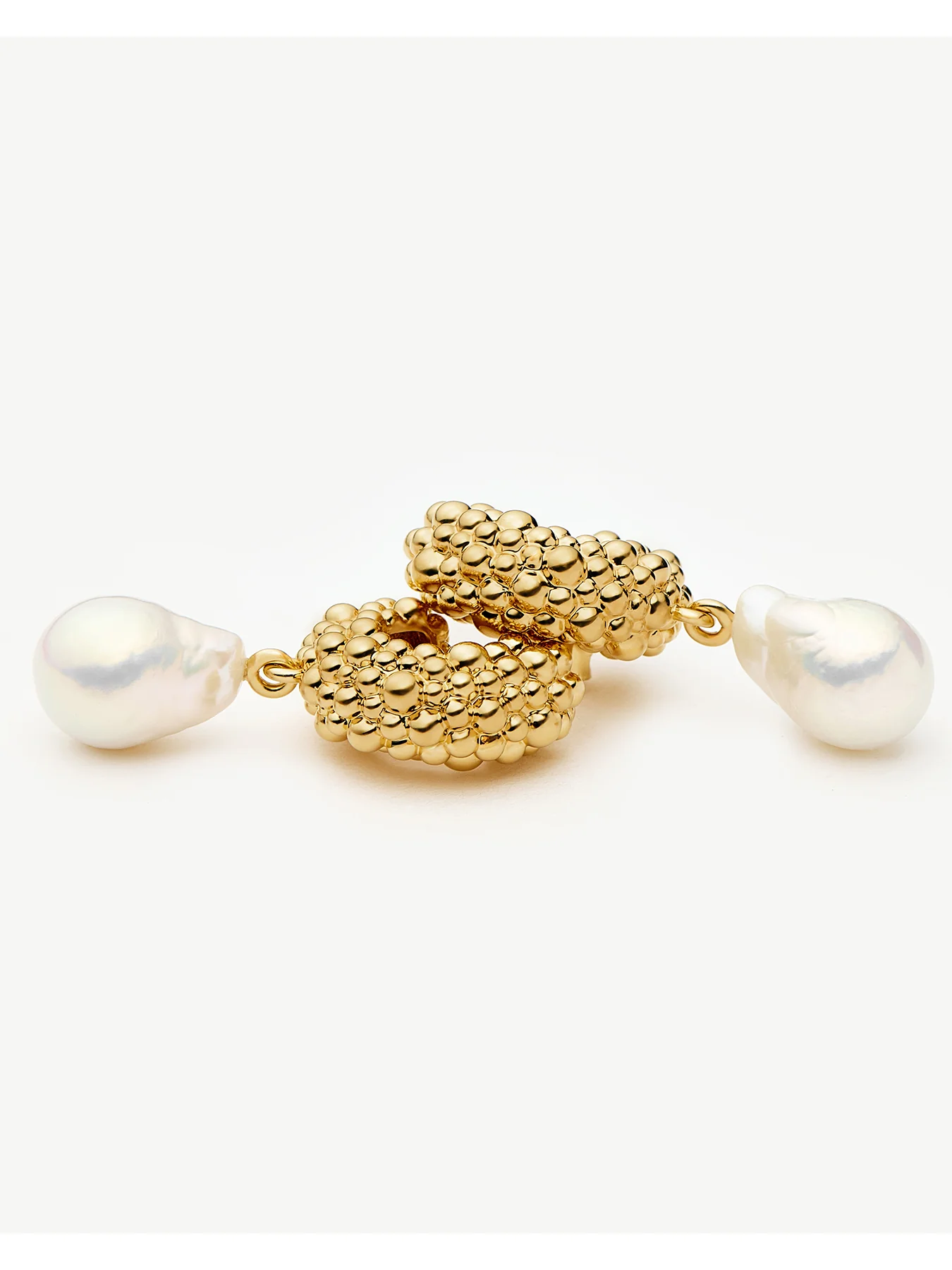 Pearl Baya Small Hoop Drop Earrings Gold - Image 3