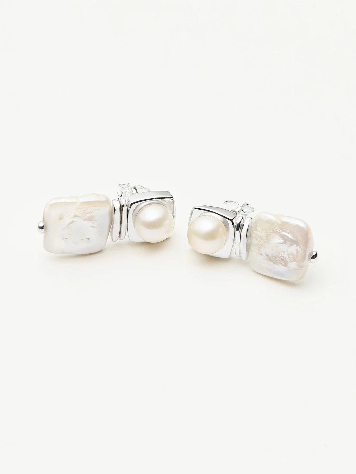 Square Pearl Stud Earrings Silver - Image 2