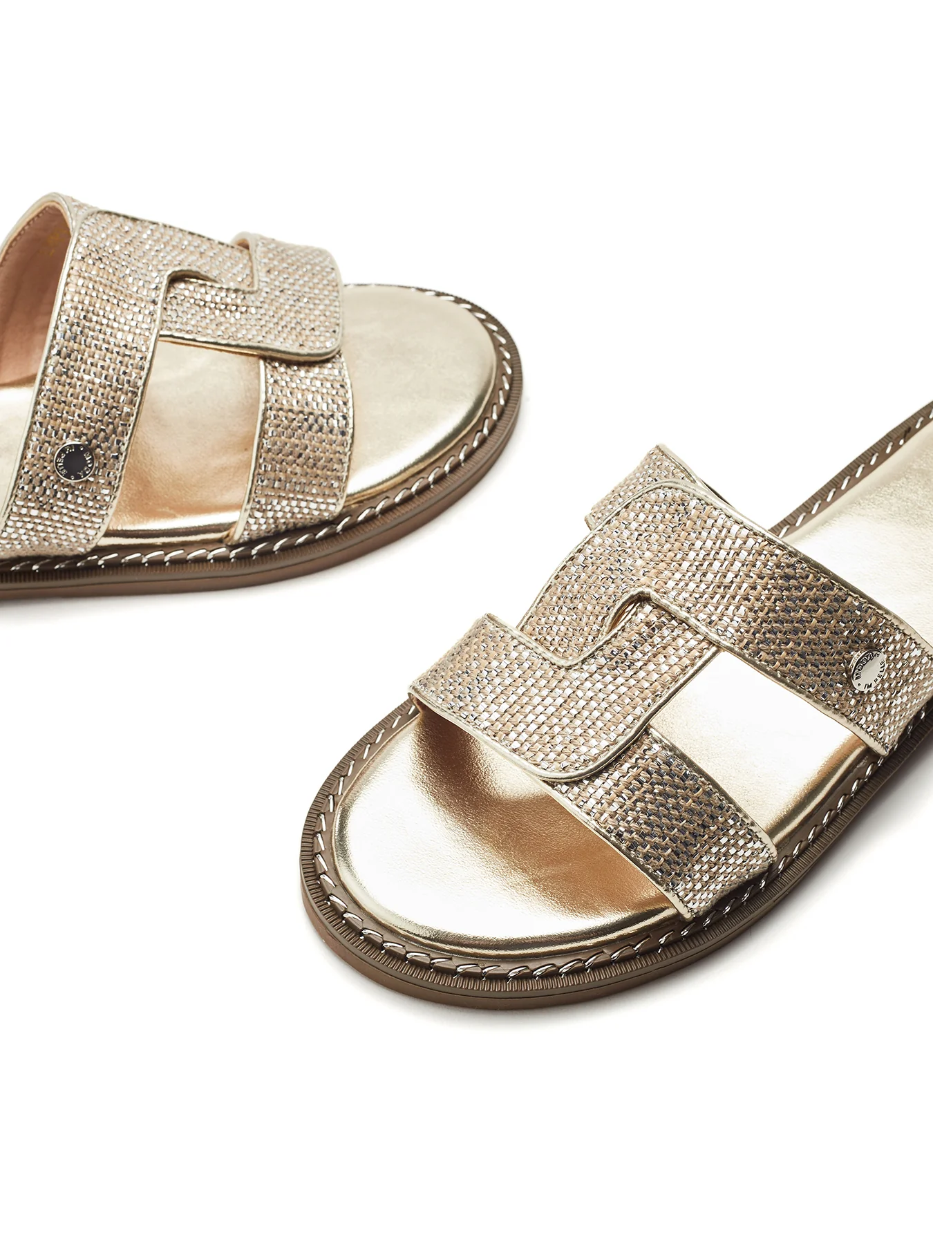 Lupin Leather Flat Sandals Gold - Image 3