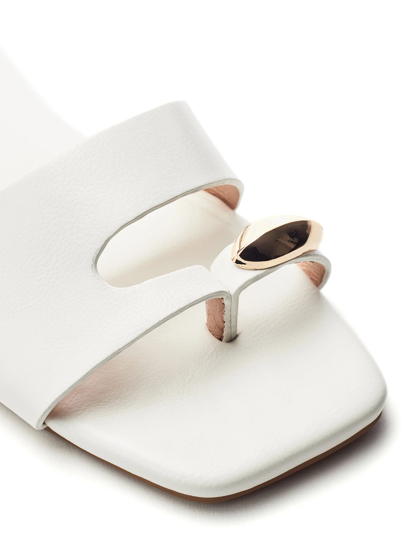Leera Flat Sandals White - Image 3