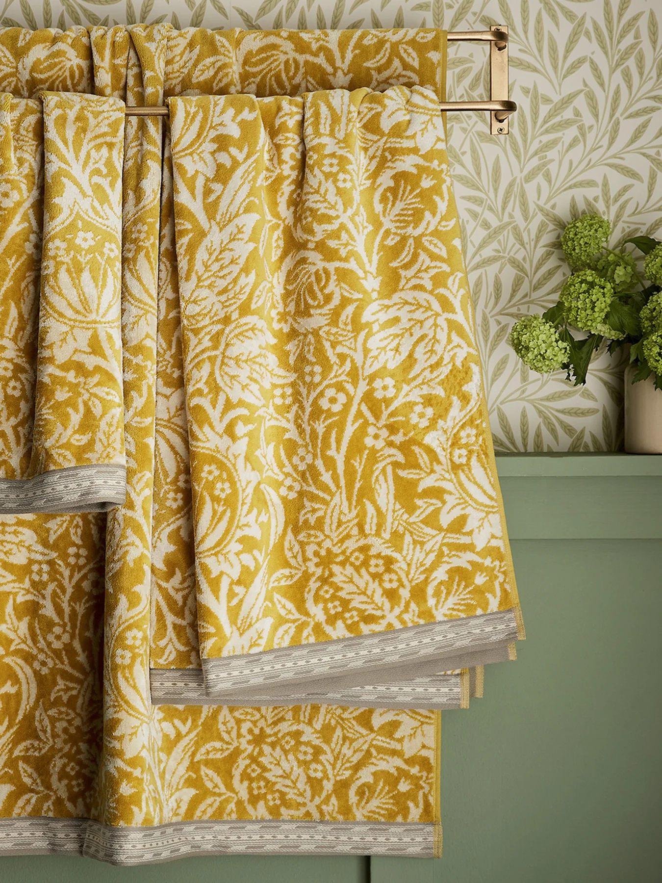 Sunflower Elmcote Bath Towel - Image 2