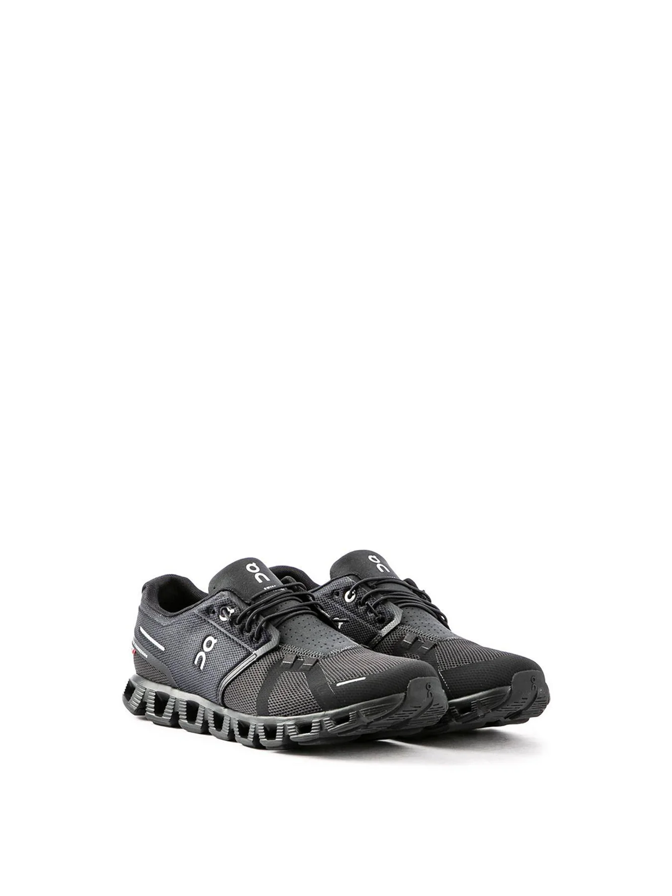 Cloud 5 Trainers - Image 4