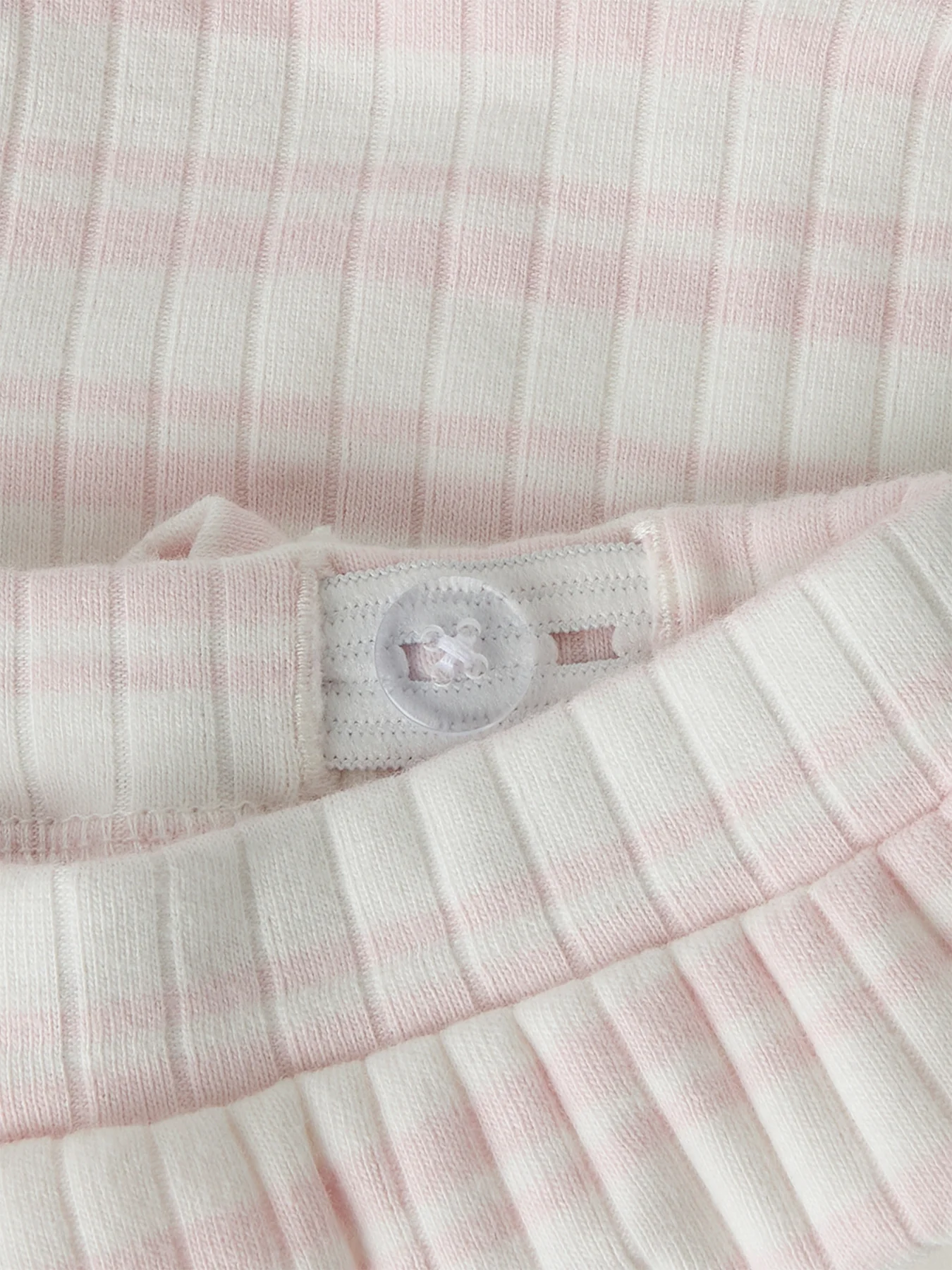 NBFHUTLA SHORTS - Image 3