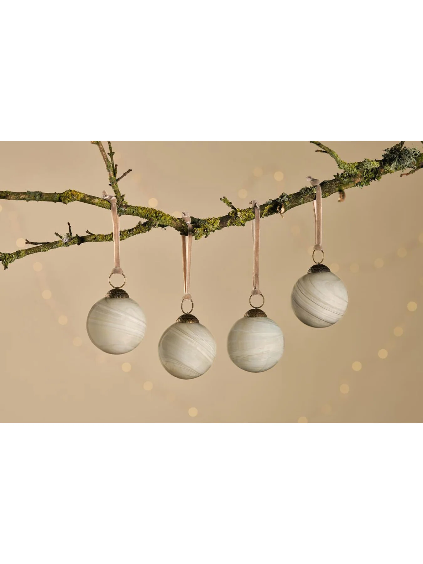 Natural Glass Baubles Pack of 4 - Image 4