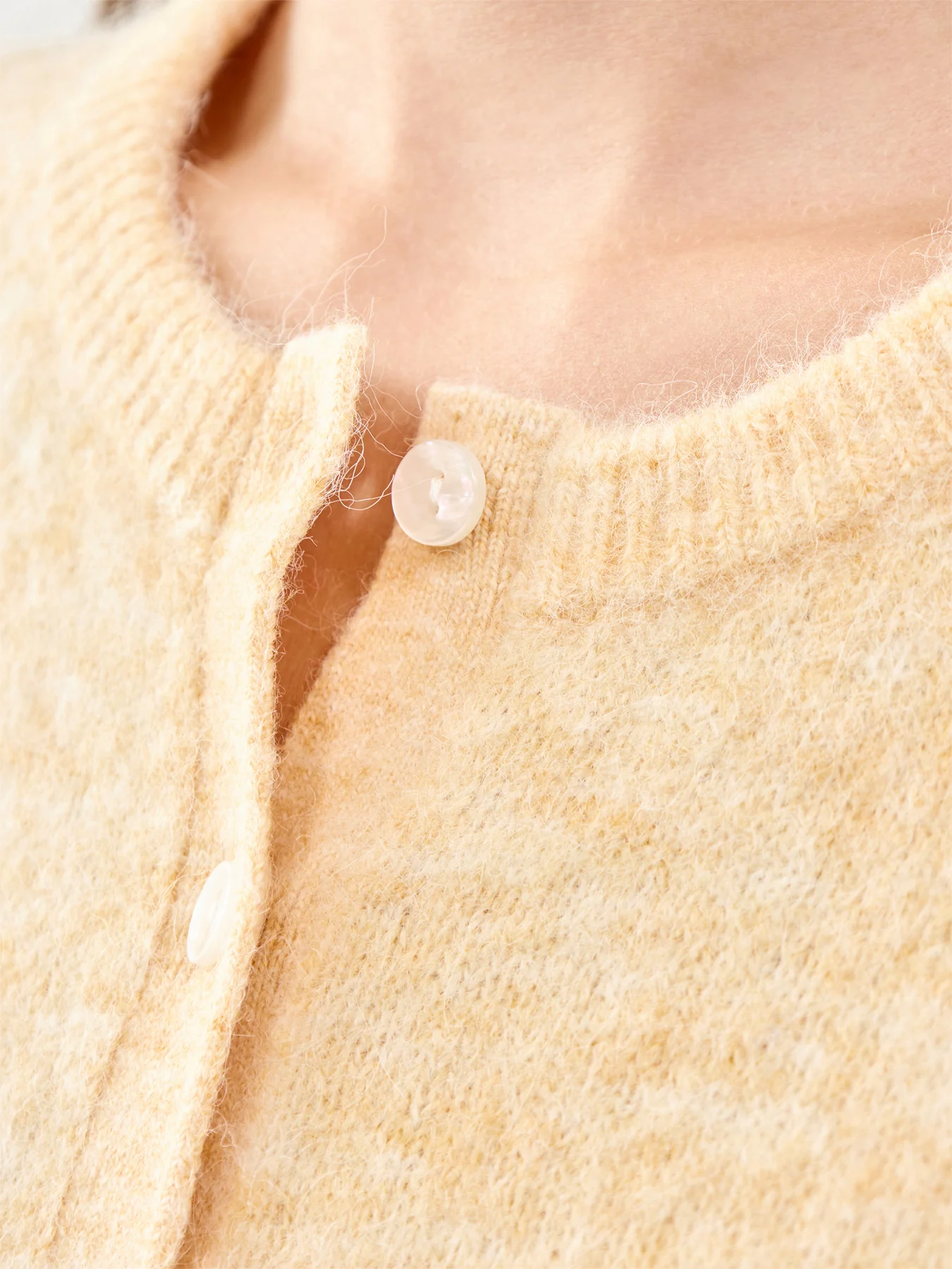 Barrel Sleeve Cardigan Yellow - Image 3