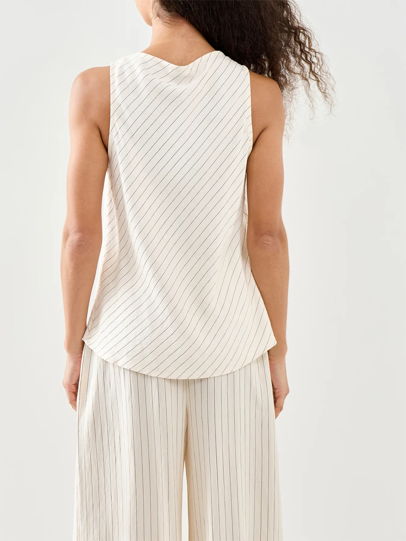 Ribe Draped Sleeveless Top Cream - Image 5
