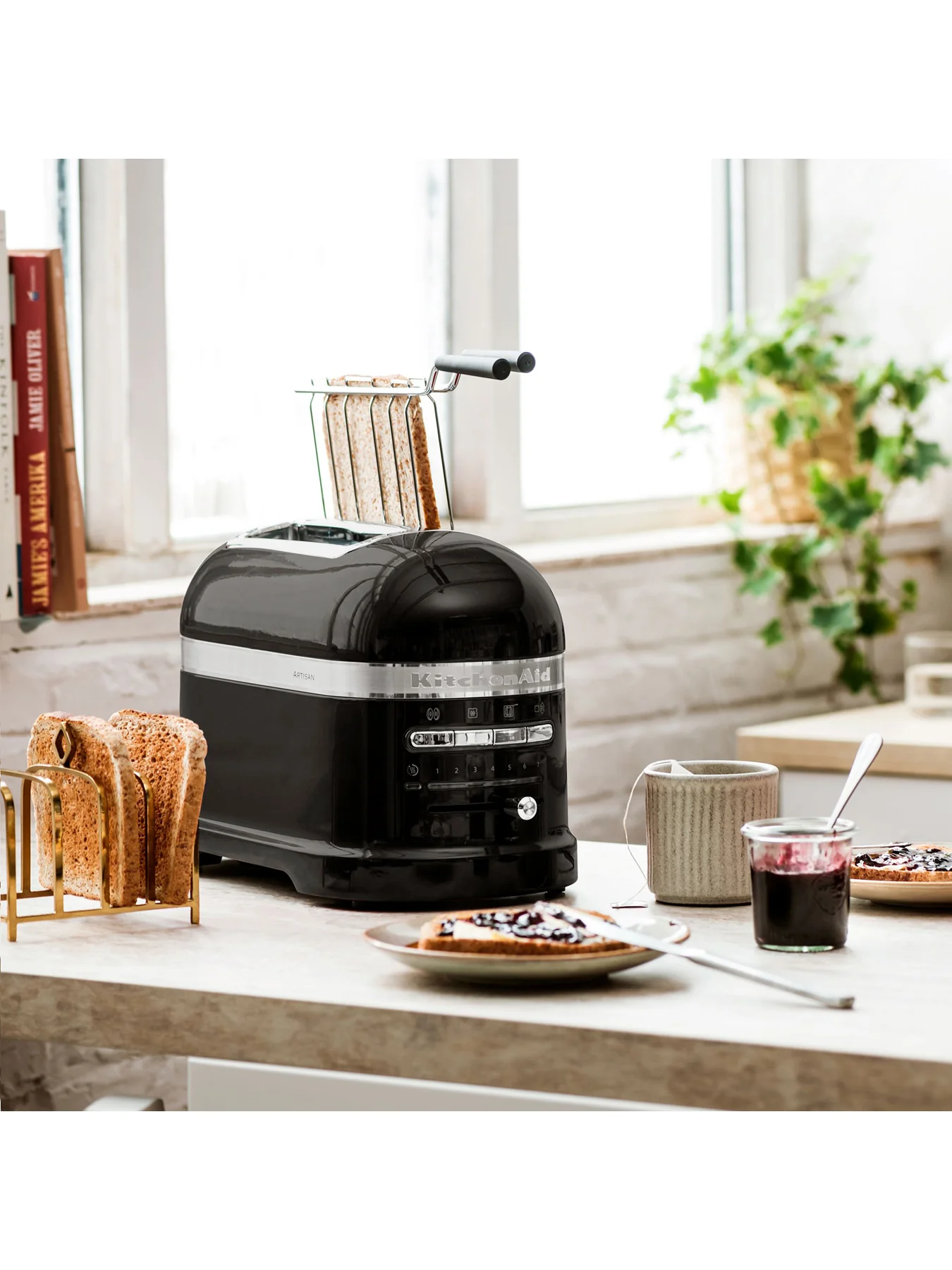 2-Slot Toaster Black - Image 3