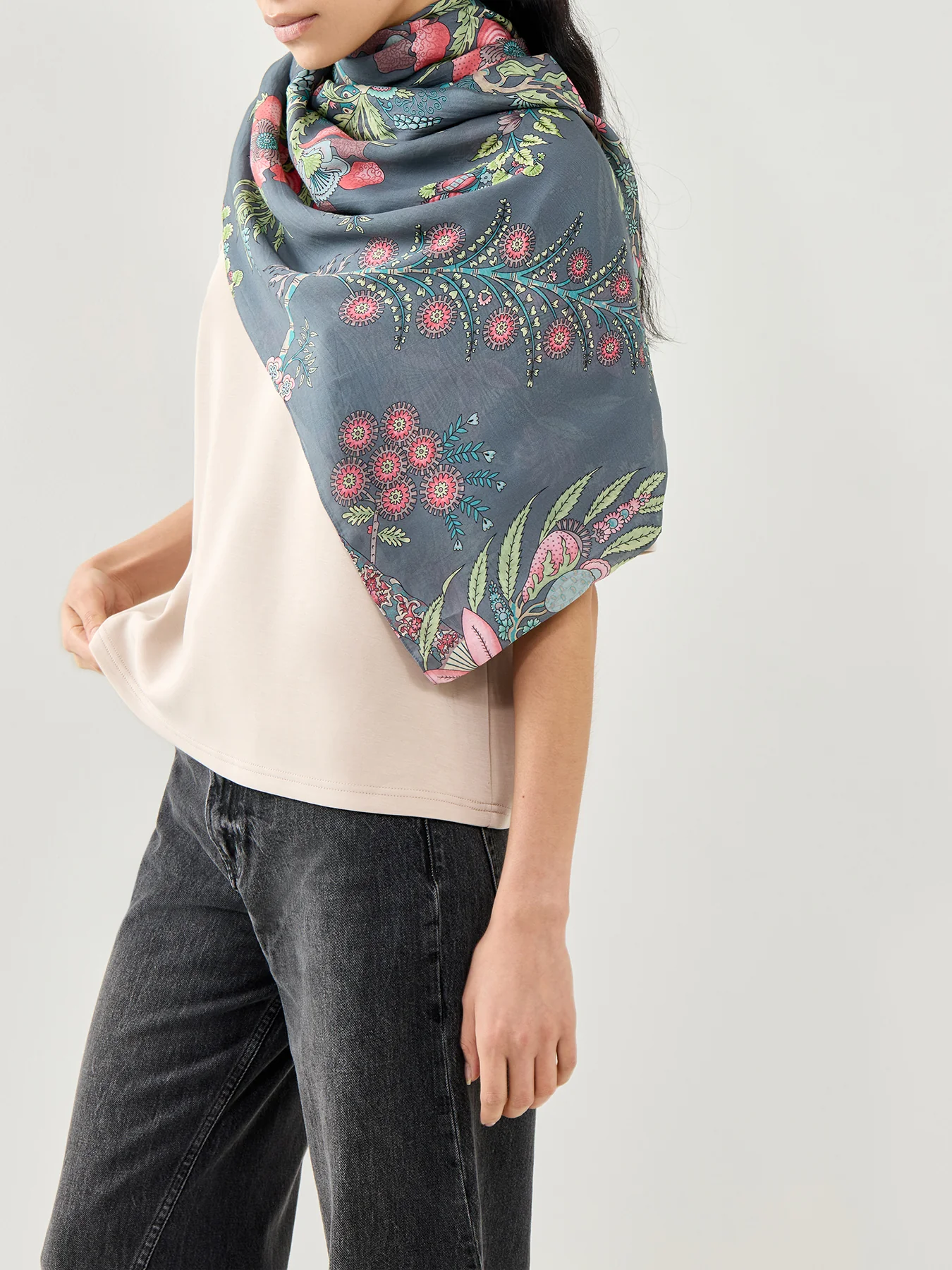 Boho Garden Scarf Grey - Image 2