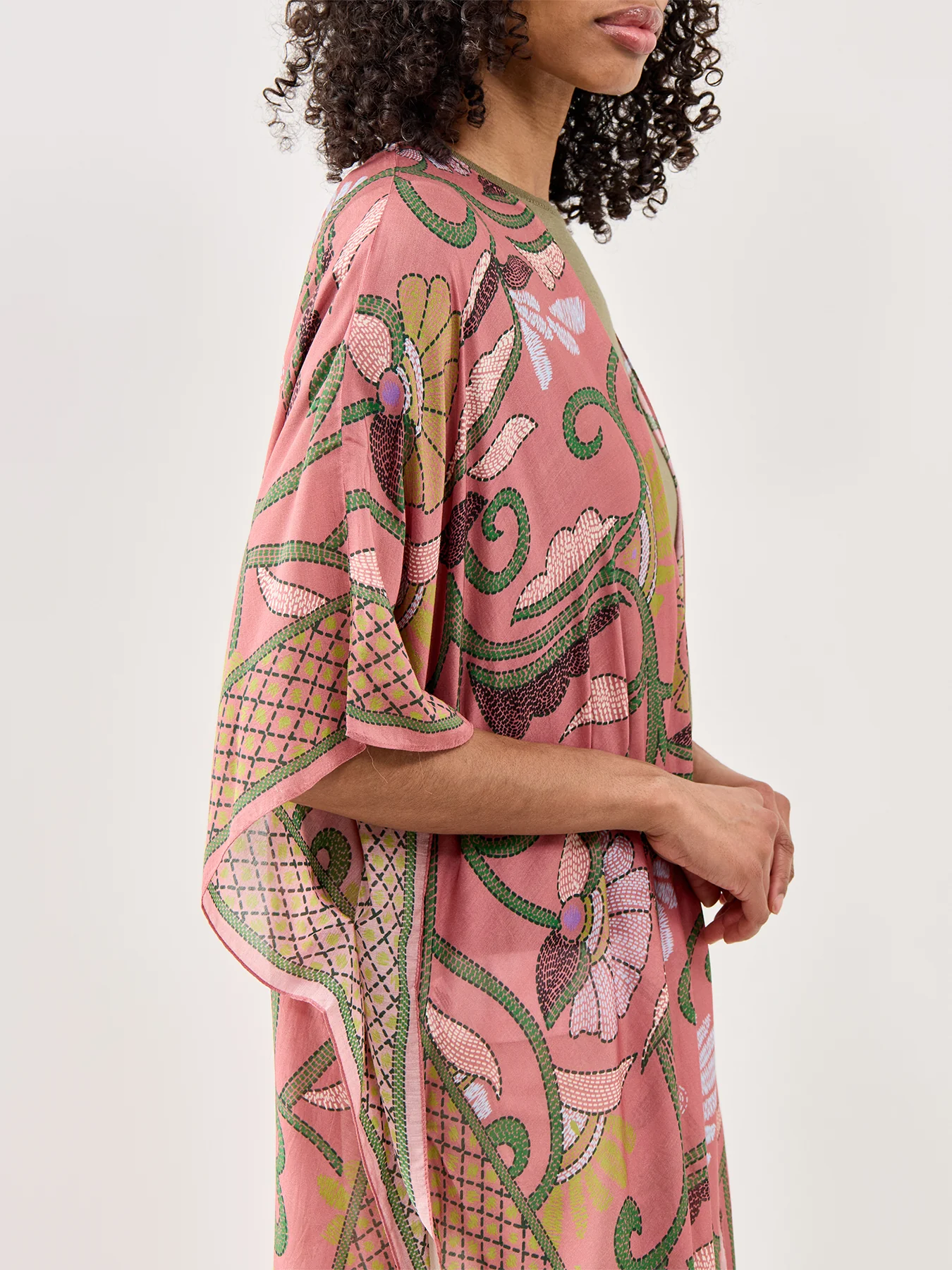 Oversized Kantha Throwover Pink - Image 3