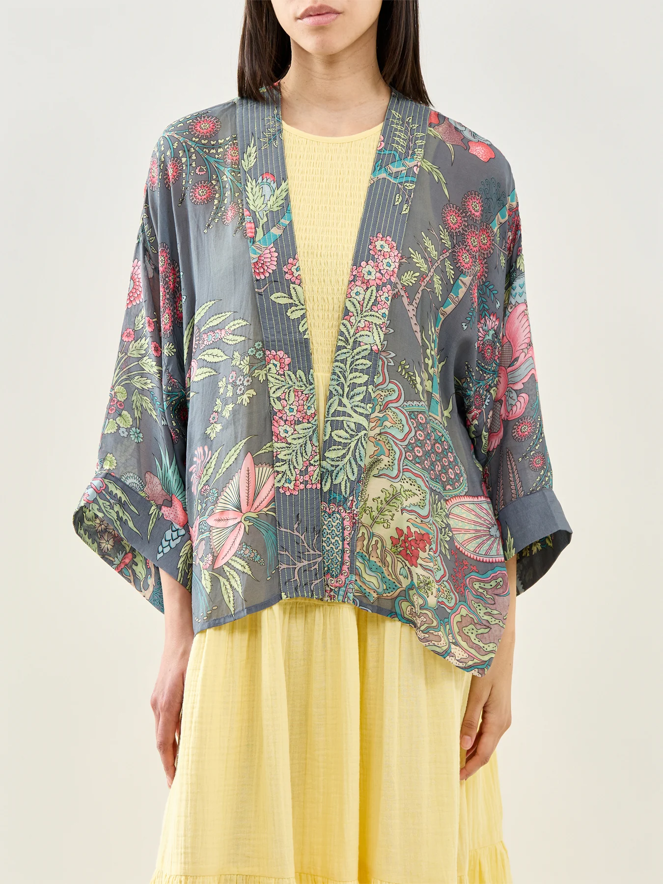 Boho Gardens Print Kimono Grey - Image 4