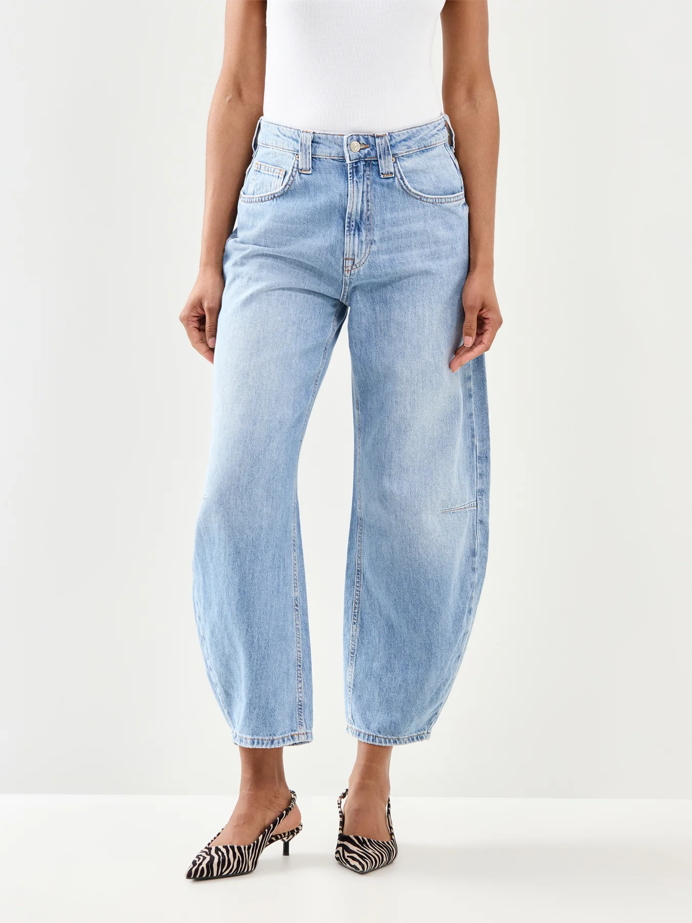 Frankie Barrel Jeans Denim 32" - Image 4