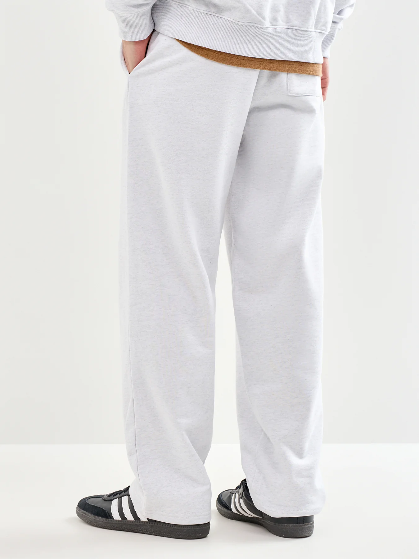 Lucas Loose Sweatpants Grey - Image 5