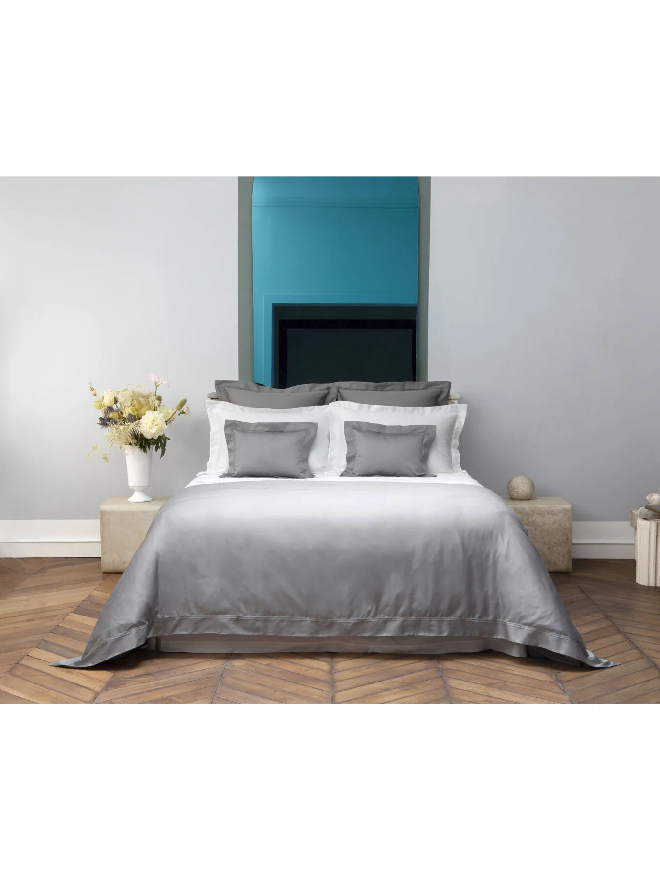 Triomphe Fitted Sheet - Image 2
