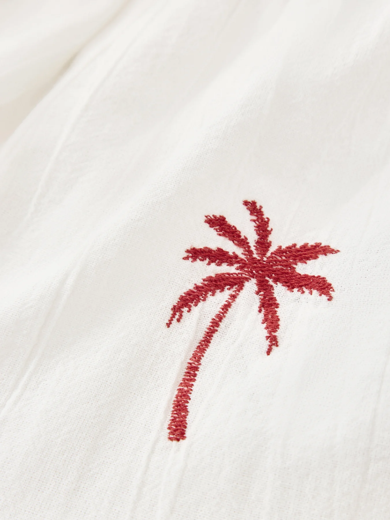 Kiana Embroidered Shorts Multi - Image 3