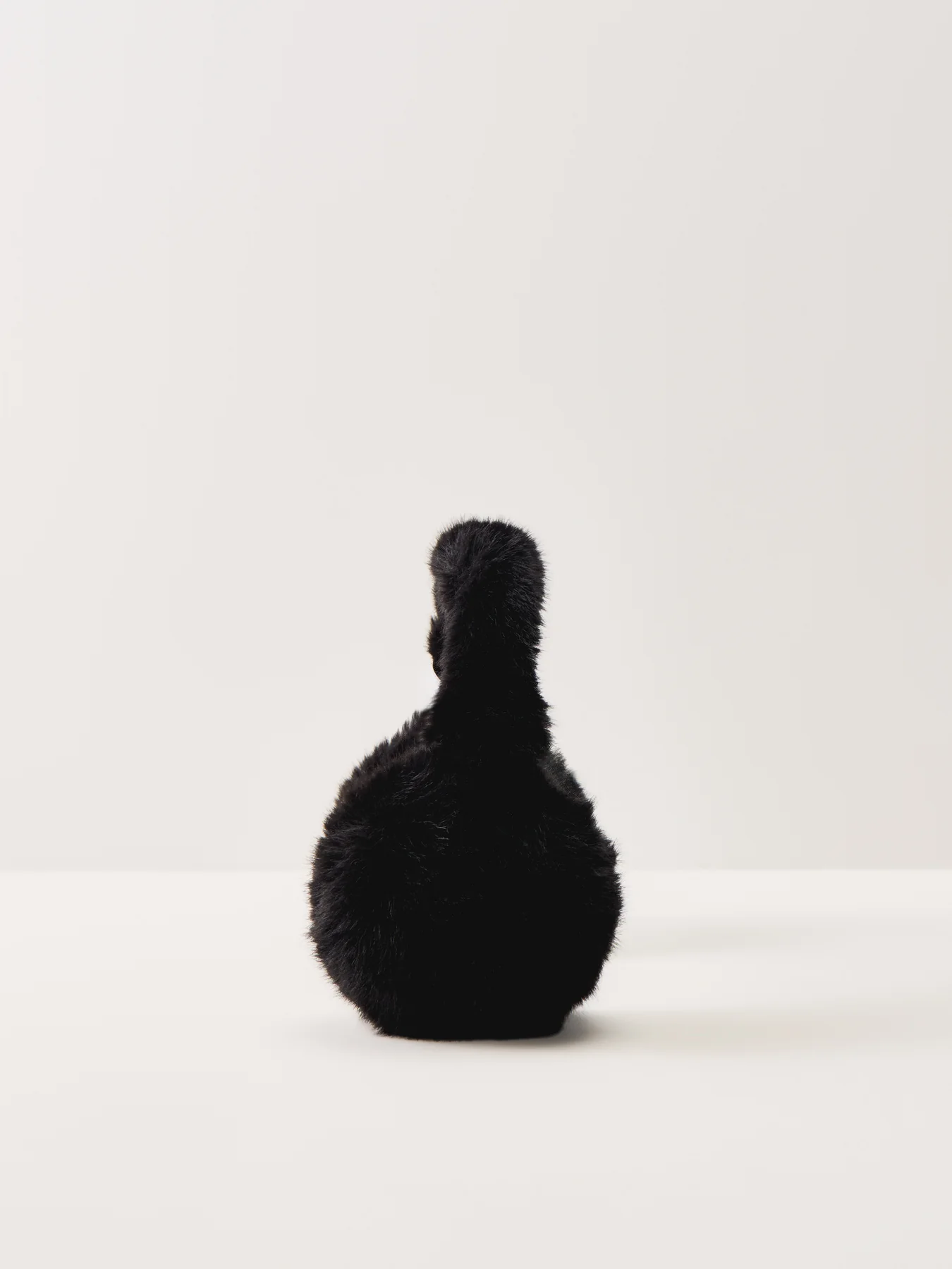 Jutlandia Black Faux Fur Earmuffs - Image 2
