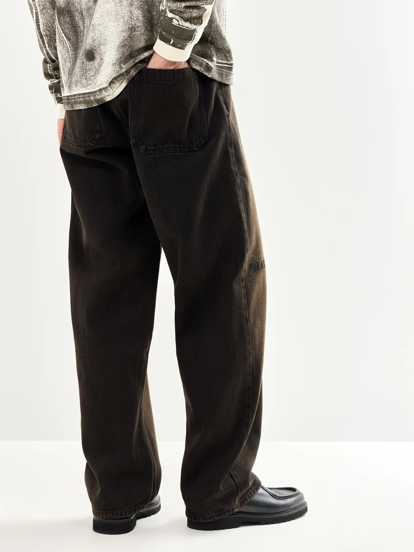 Oil Baggy Jeans Brown - Image 5