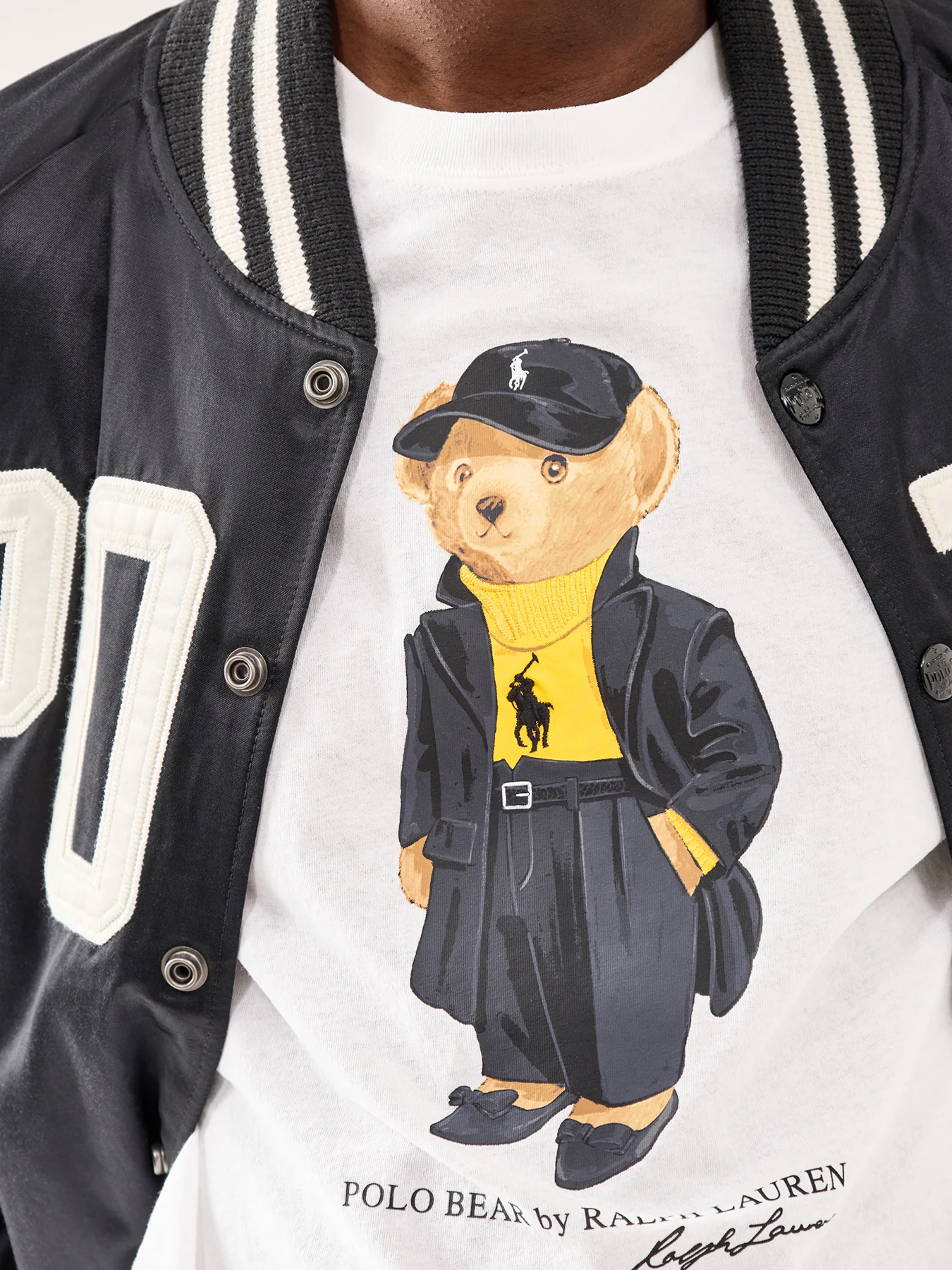 Bear T-Shirt White - Image 3