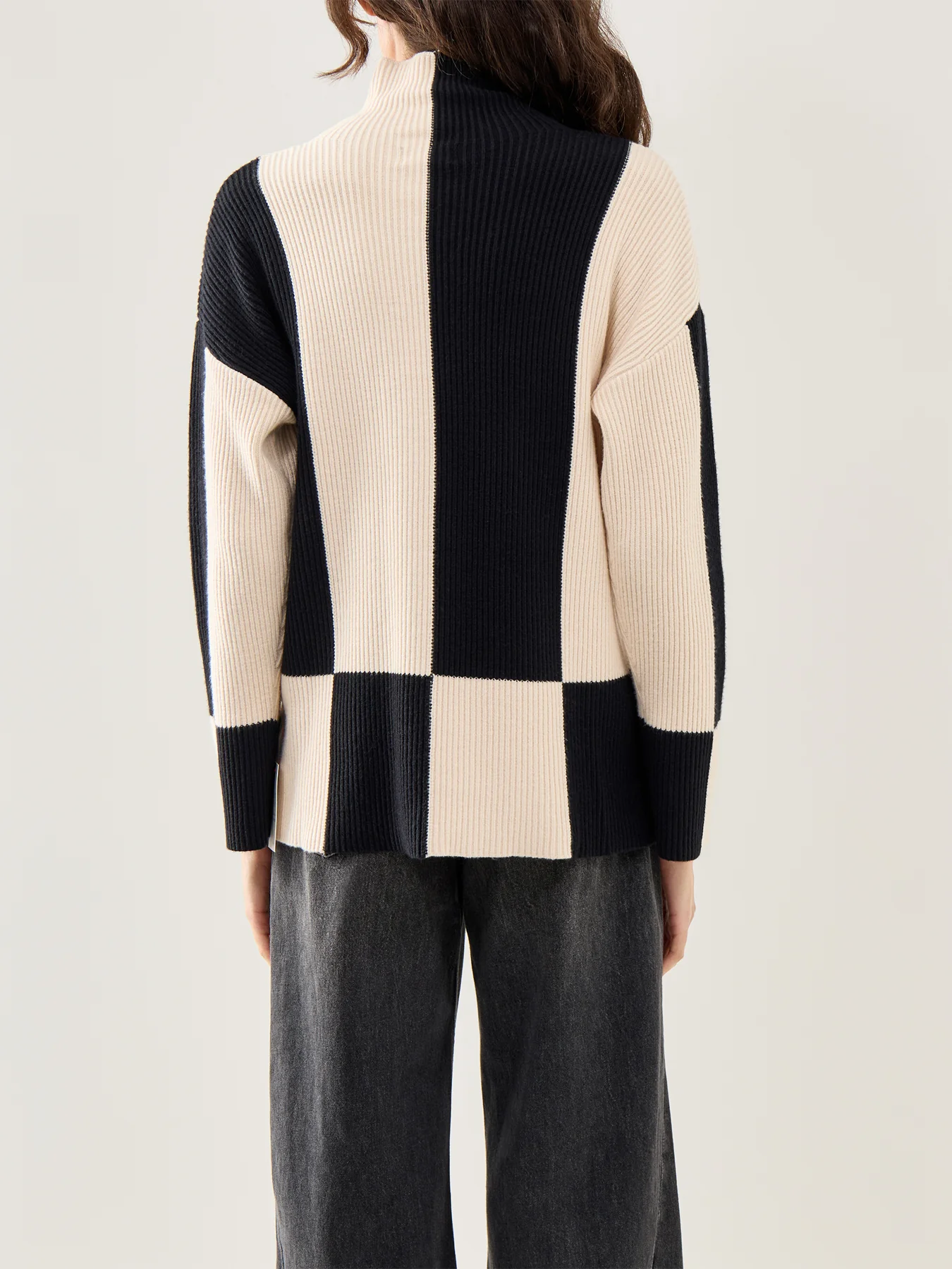 Chunky Cable Knit Jumper Black - Image 5