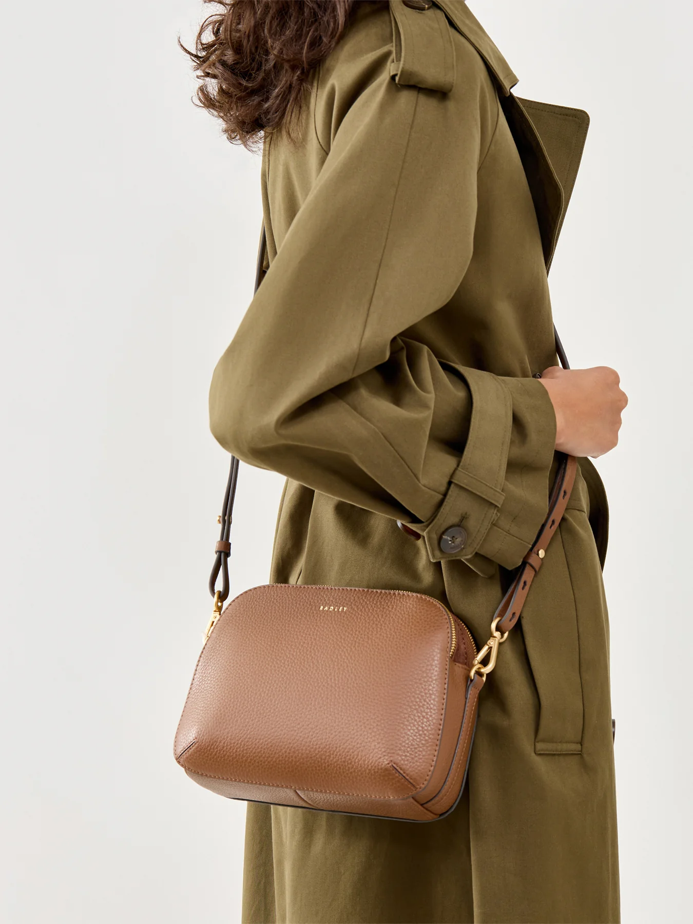 Dukes Place Medium Ziptop Crossbody Tan - Image 2