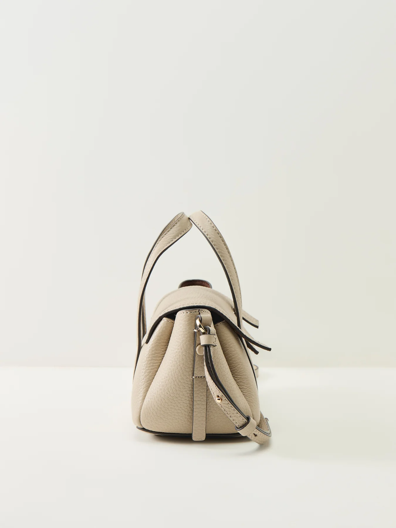 Chancery Small Flapover Grab White - Image 4