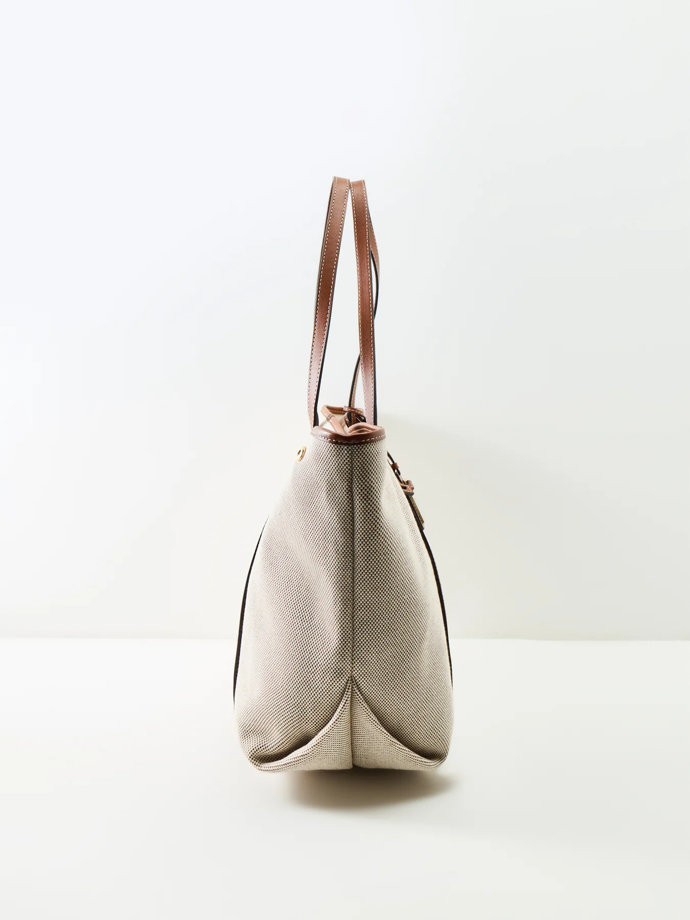 Emerie Extra Large Leather Tote Bag Beige - Image 4