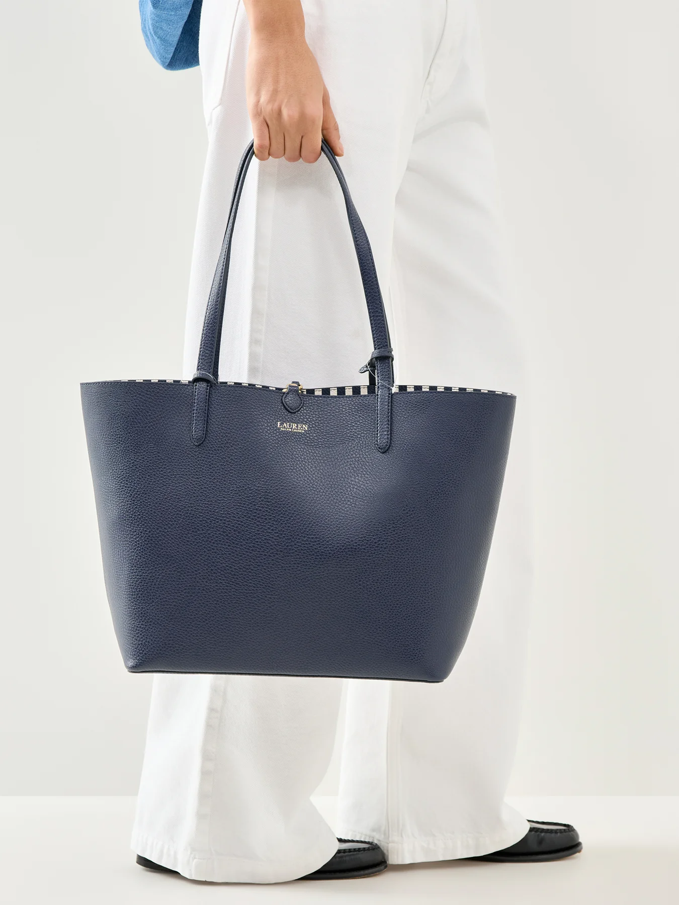 Reversible Medium Tote Bag Navy - Image 2