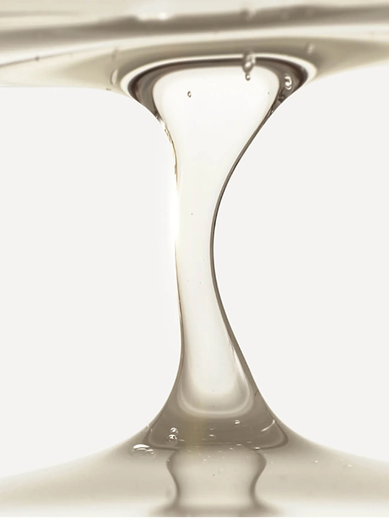 Thickening Shampoo - Image 2